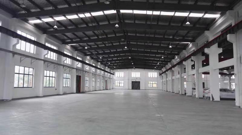 南匯工業區12000平方米層高10米火車頭形式適合生產與倉儲
