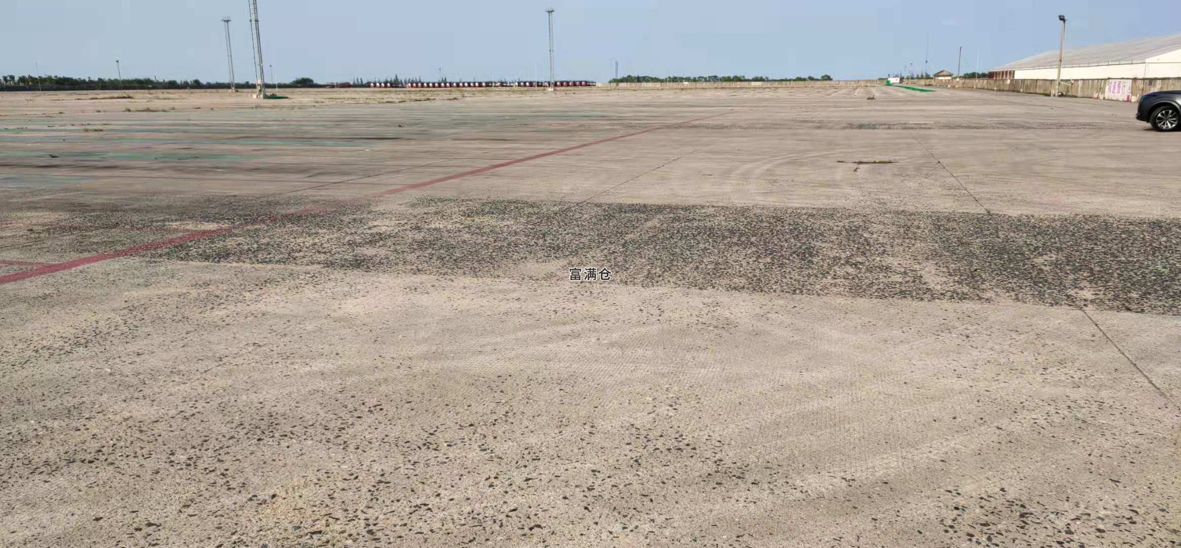 浦東新區機場附近300畝水泥場地獨門獨院出租